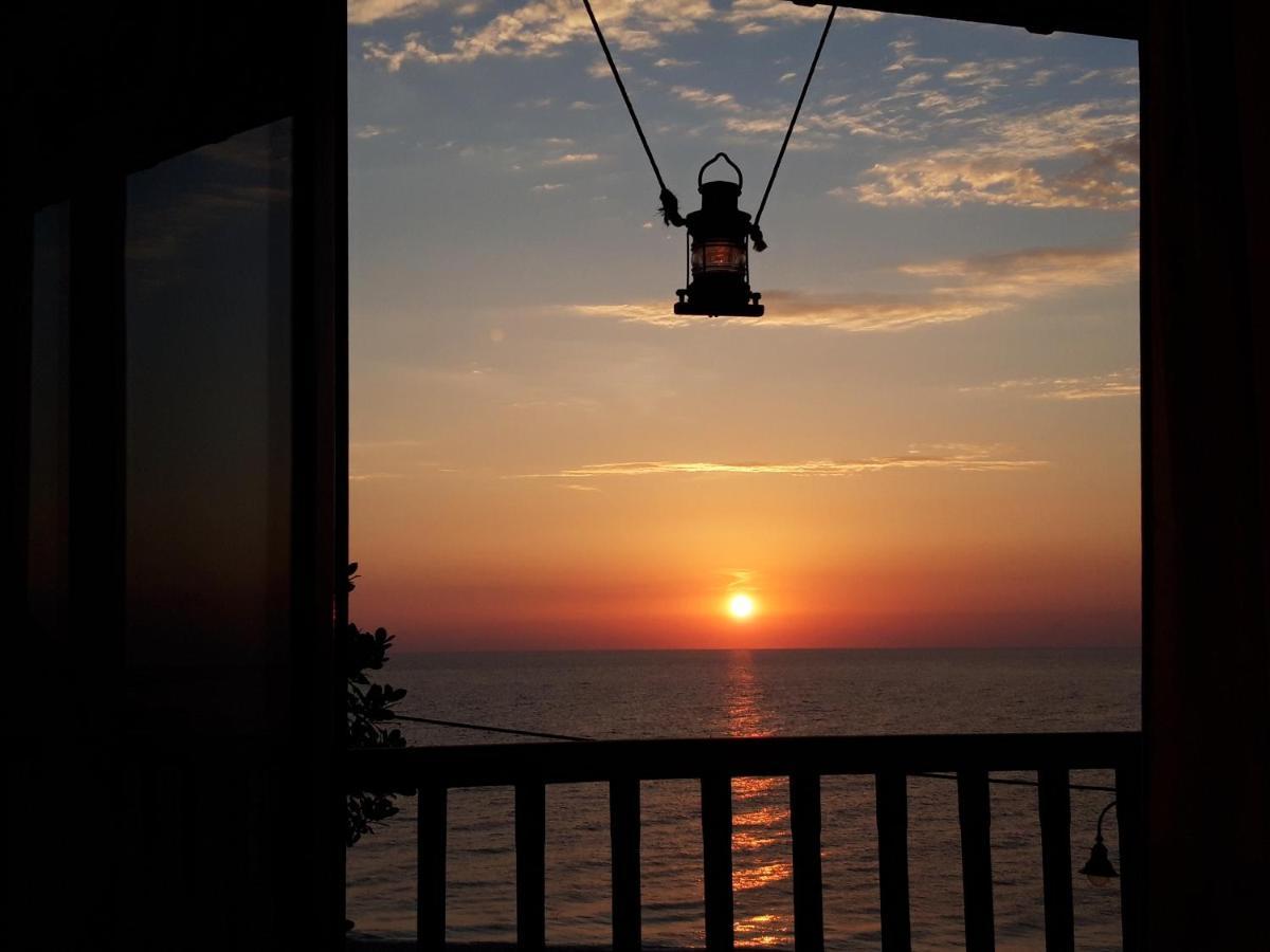 Papa Nero Beach House Agios Ioannis  エクステリア 写真