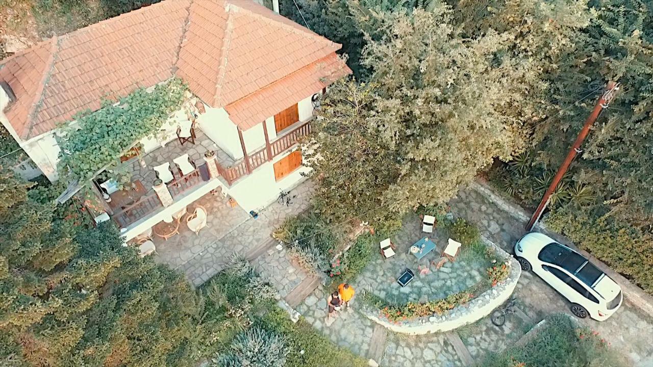 Papa Nero Beach House Agios Ioannis  エクステリア 写真